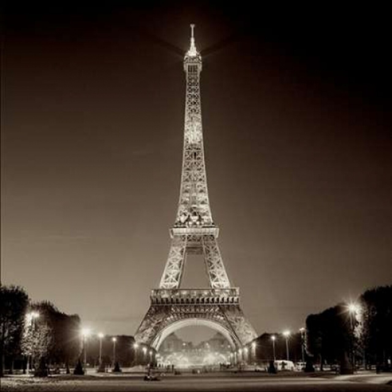 Tour Eiffel - 1 Poster Print by Alan Blaustein - Item # VARPDXABFR513